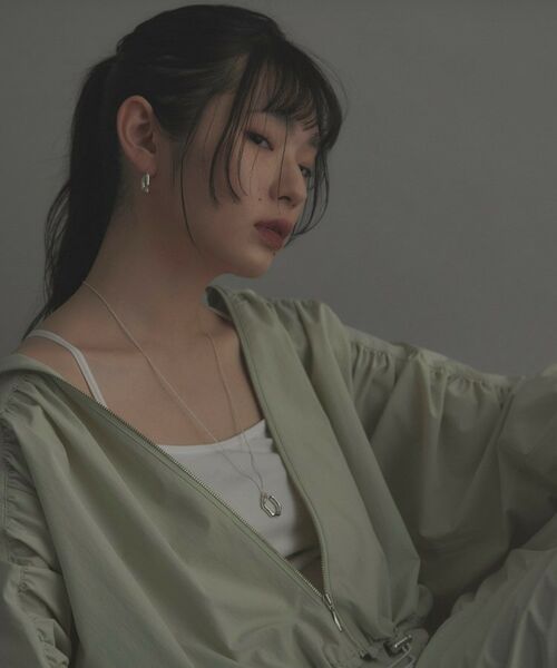 COCOSHNIK ONKITSCH / ココシュニックオンキッチュ ピアス・イヤリング | シルバー ニュアンスピアス オーバルフープ | 詳細6