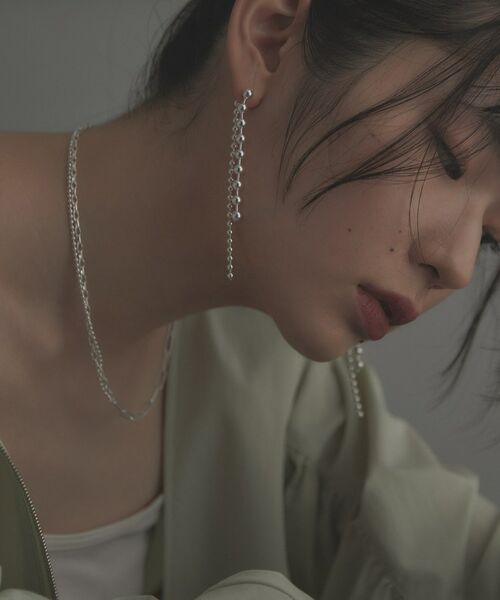 COCOSHNIK ONKITSCH / ココシュニックオンキッチュ ピアス・イヤリング | シルバー チェーンピアス ボール フロントバック | 詳細7