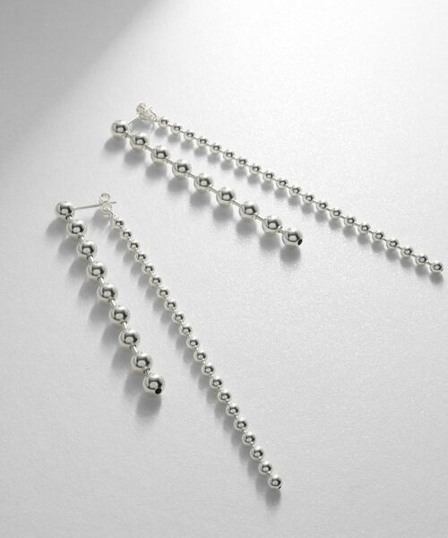 COCOSHNIK ONKITSCH / ココシュニックオンキッチュ ピアス・イヤリング | シルバー チェーンピアス ボール フロントバック（シルバー(600)）