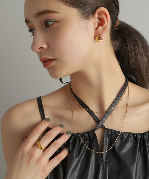 COCOSHNIK ONKITSCH / ココシュニックオンキッチュ ピアス・イヤリング | シルバー フォールディングピアス オーバーラップ GP | 詳細12