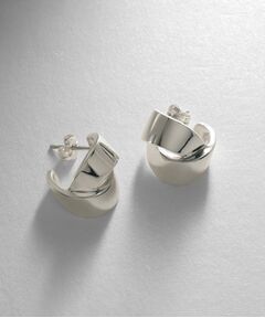 COCOSHNIK ONKITSCH / ココシュニックオンキッチュ ピアス・イヤリング | シルバー フォールディングピアス オーバーラップ