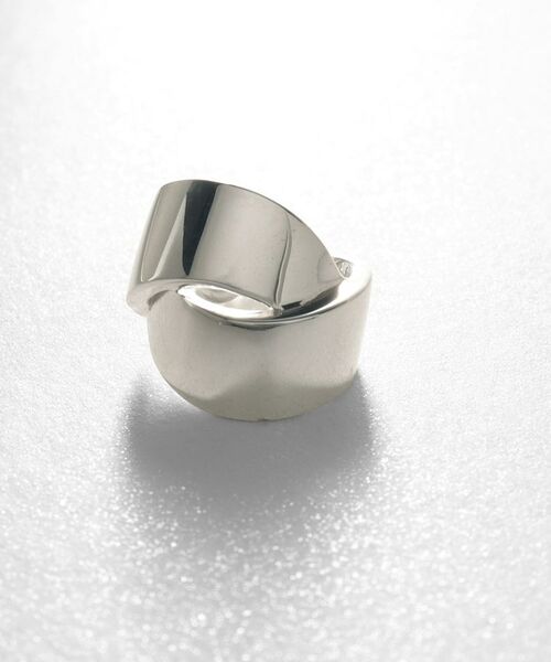 COCOSHNIK ONKITSCH / ココシュニックオンキッチュ ピアス・イヤリング | シルバー フォールディングピアス オーバーラップ | 詳細2