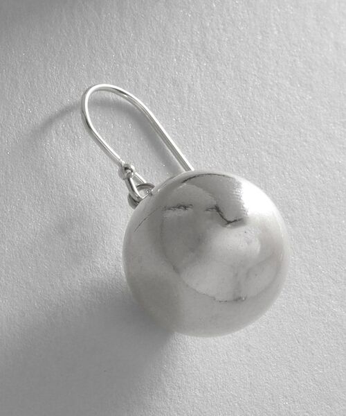 COCOSHNIK ONKITSCH / ココシュニックオンキッチュ ピアス・イヤリング | シルバー ホロウボール フックピアス | 詳細2