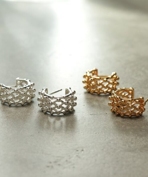 COCOSHNIK ONKITSCH / ココシュニックオンキッチュ ピアス・イヤリング | シルバー スモールフープ ボールメッシュ ピアス GP | 詳細4