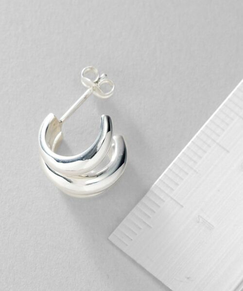COCOSHNIK ONKITSCH / ココシュニックオンキッチュ ピアス・イヤリング | シルバー スモールフープ トリプルカーブピアス | 詳細3