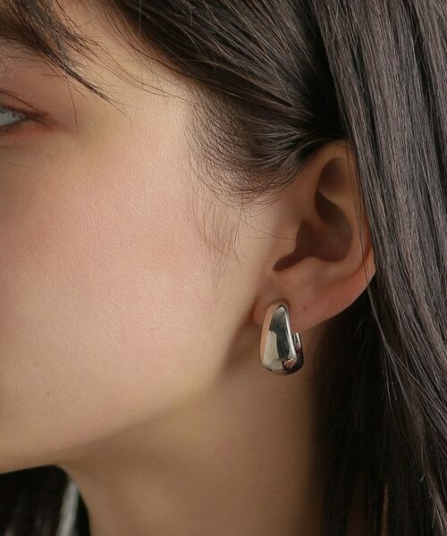 COCOSHNIK ONKITSCH / ココシュニックオンキッチュ ピアス・イヤリング | シルバー ホロウフープ ドロップピアス | 詳細9