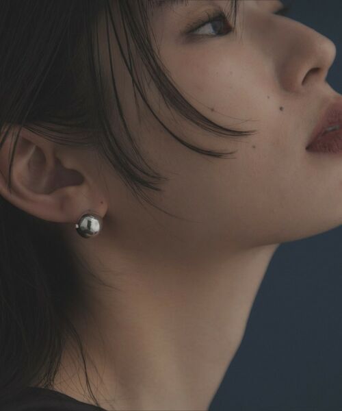 COCOSHNIK ONKITSCH / ココシュニックオンキッチュ ピアス・イヤリング | シルバー ハギーピアス ボールS | 詳細9