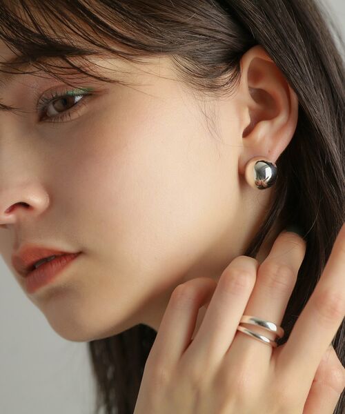 COCOSHNIK ONKITSCH / ココシュニックオンキッチュ ピアス・イヤリング | シルバー ハギーピアス ボールL | 詳細11