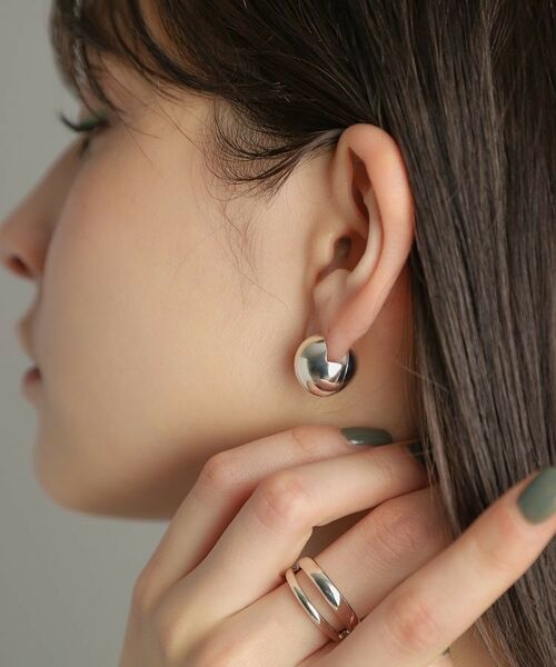 COCOSHNIK ONKITSCH / ココシュニックオンキッチュ ピアス・イヤリング | シルバー ハギーピアス ボールL | 詳細12