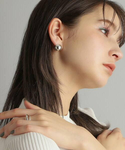 COCOSHNIK ONKITSCH / ココシュニックオンキッチュ ピアス・イヤリング | シルバー ハギーピアス ボールL | 詳細9