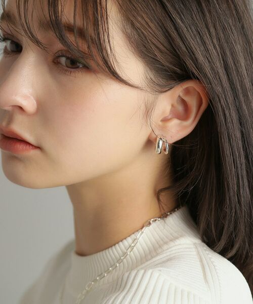 COCOSHNIK ONKITSCH / ココシュニックオンキッチュ ピアス・イヤリング | シルバー スモールフープ ダブルプランプピアス | 詳細13