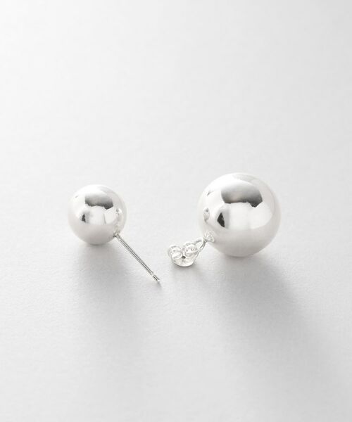 COCOSHNIK ONKITSCH / ココシュニックオンキッチュ ピアス・イヤリング | シルバー ホロウピアス ボール フロントバック | 詳細4