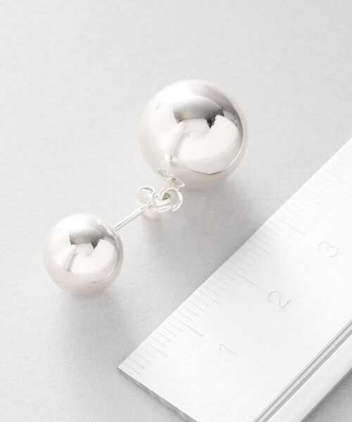 COCOSHNIK ONKITSCH / ココシュニックオンキッチュ ピアス・イヤリング | シルバー ホロウピアス ボール フロントバック | 詳細5