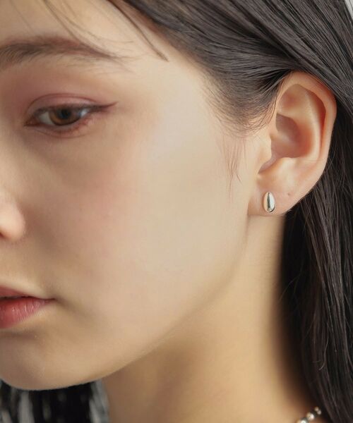 COCOSHNIK ONKITSCH / ココシュニックオンキッチュ ピアス・イヤリング | シルバー ペアシェイプ スタッドピアス | 詳細10