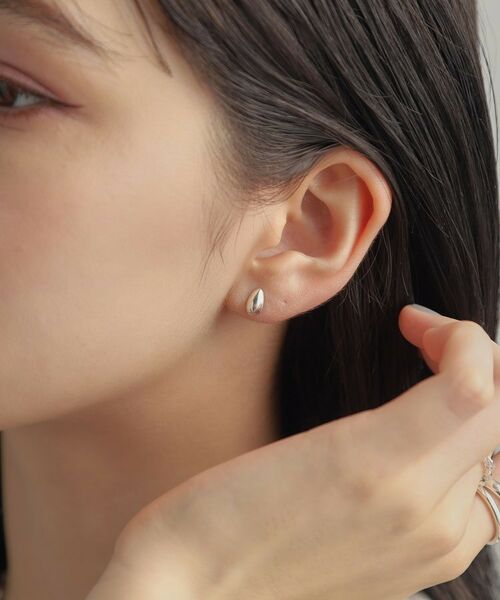 COCOSHNIK ONKITSCH / ココシュニックオンキッチュ ピアス・イヤリング | シルバー ペアシェイプ スタッドピアス | 詳細11