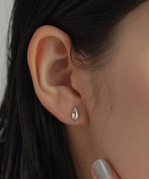 COCOSHNIK ONKITSCH / ココシュニックオンキッチュ ピアス・イヤリング | シルバー ペアシェイプ スタッドピアス | 詳細12