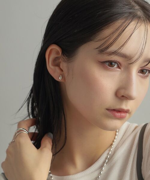 COCOSHNIK ONKITSCH / ココシュニックオンキッチュ ピアス・イヤリング | シルバー ペアシェイプ スタッドピアス | 詳細9