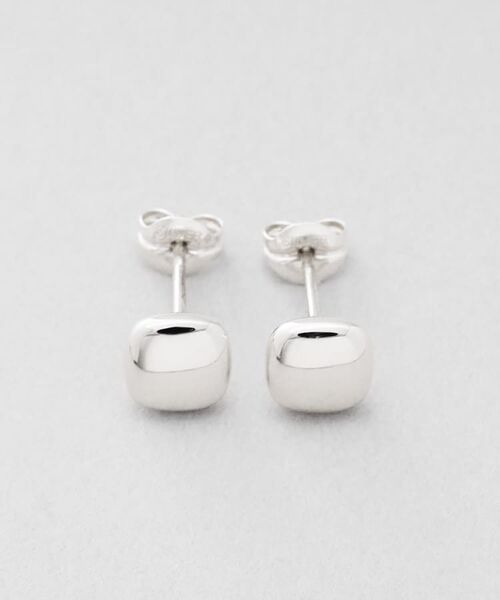 COCOSHNIK ONKITSCH / ココシュニックオンキッチュ ピアス・イヤリング | シルバー クッションシェイプ スタッドピアス | 詳細3