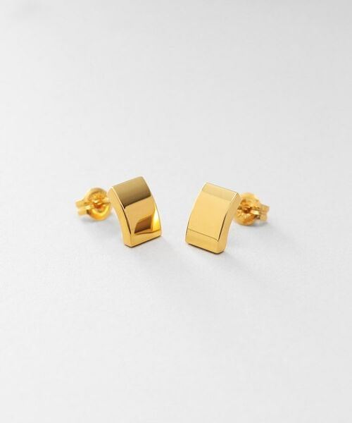 COCOSHNIK ONKITSCH / ココシュニックオンキッチュ ピアス・イヤリング | シルバー シールドシェイプ スタッドピアス GP | 詳細1