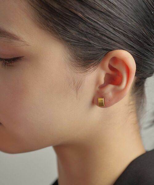 COCOSHNIK ONKITSCH / ココシュニックオンキッチュ ピアス・イヤリング | シルバー シールドシェイプ スタッドピアス GP | 詳細11