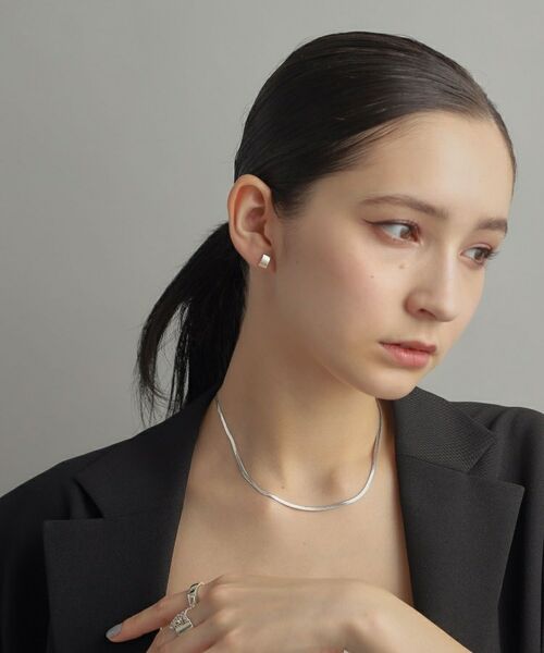 COCOSHNIK ONKITSCH / ココシュニックオンキッチュ ピアス・イヤリング | シルバー シールドシェイプ スタッドピアス | 詳細6