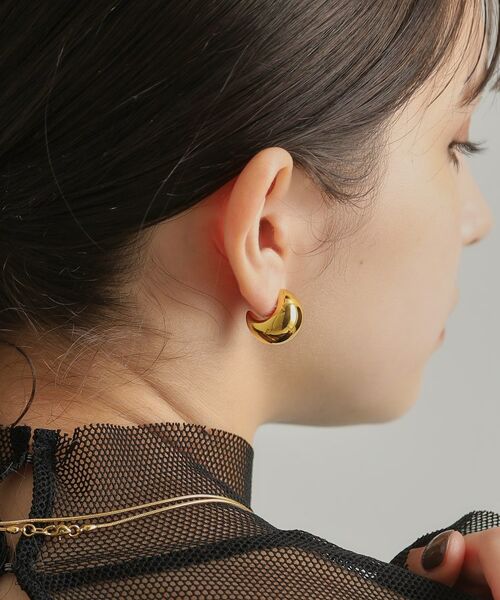 COCOSHNIK ONKITSCH / ココシュニックオンキッチュ ピアス・イヤリング | シルバー ホロウフープピアス ペアシェイプM GP | 詳細15