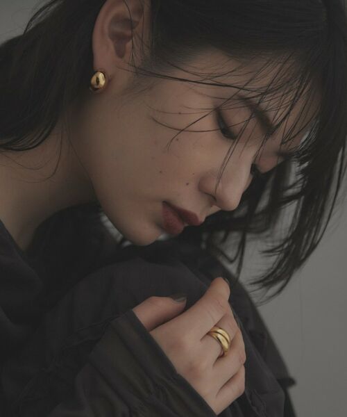 COCOSHNIK ONKITSCH / ココシュニックオンキッチュ ピアス・イヤリング | シルバー ホロウフープピアス ペアシェイプM GP | 詳細8