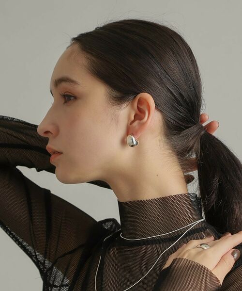 COCOSHNIK ONKITSCH / ココシュニックオンキッチュ ピアス・イヤリング | シルバー ホロウフープピアス ペアシェイプM | 詳細19