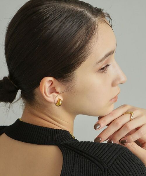 COCOSHNIK ONKITSCH / ココシュニックオンキッチュ ピアス・イヤリング | シルバー ホロウフープピアス ペアシェイプS GP | 詳細12