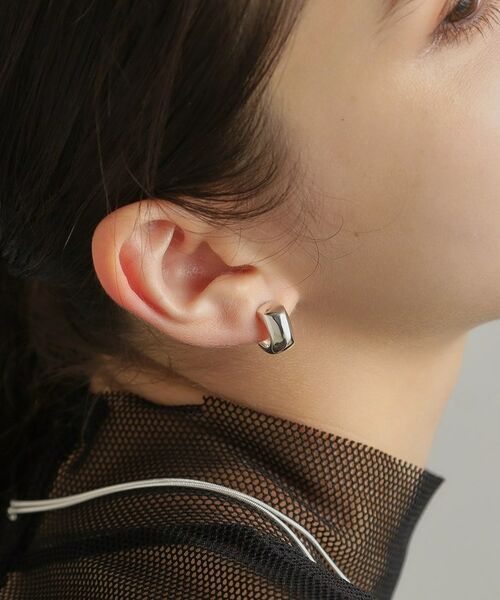 COCOSHNIK ONKITSCH / ココシュニックオンキッチュ ピアス・イヤリング | シルバー スモールフープ スロープカットピアス | 詳細15