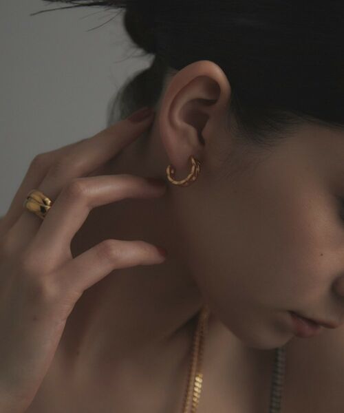 COCOSHNIK ONKITSCH / ココシュニックオンキッチュ ピアス・イヤリング | シルバー フラットカーブチェーンモチーフピアス GP | 詳細6