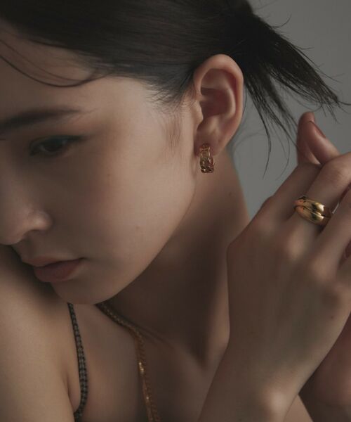 COCOSHNIK ONKITSCH / ココシュニックオンキッチュ ピアス・イヤリング | シルバー フラットカーブチェーンモチーフピアス GP | 詳細8