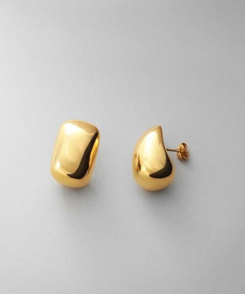 COCOSHNIK ONKITSCH / ココシュニックオンキッチュ ピアス・イヤリング | シルバー ホロウピアス ロングクッションシェイプ GP（ゴールド(600)）