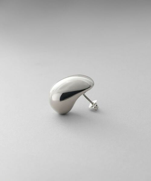 COCOSHNIK ONKITSCH / ココシュニックオンキッチュ ピアス・イヤリング | シルバー ホロウピアス ロングクッションシェイプ | 詳細4