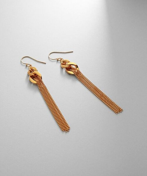 COCOSHNIK ONKITSCH / ココシュニックオンキッチュ ピアス・イヤリング | シルバー カーブチェーンモチーフフリンジピアス GP（ゴールド(600)）