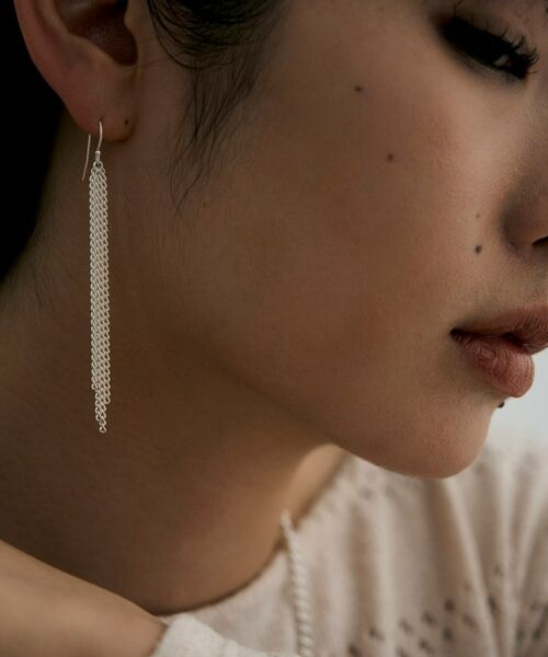 COCOSHNIK ONKITSCH / ココシュニックオンキッチュ ピアス・イヤリング | シルバー カーブチェーンフリンジピアス | 詳細8