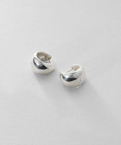 COCOSHNIK ONKITSCH / ココシュニックオンキッチュ ピアス・イヤリング | シルバー ハギーフープ ポインテッドワイドピアス（シルバー(600)）