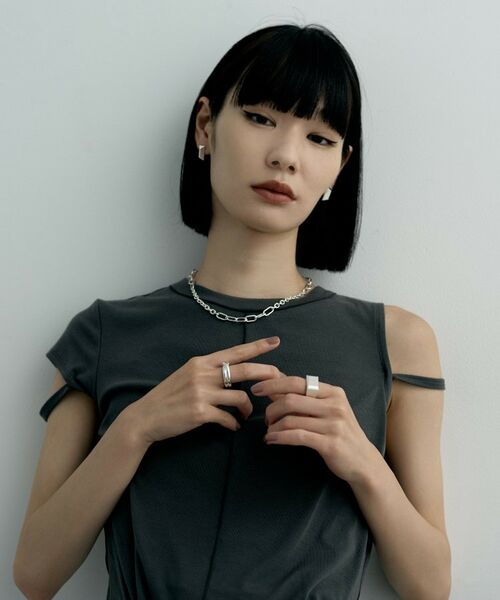 COCOSHNIK ONKITSCH / ココシュニックオンキッチュ ピアス・イヤリング | シルバー ロングピラミッド スタッドピアス | 詳細7