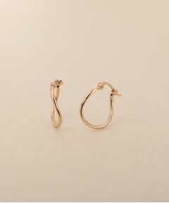 COCOSHNIK ONKITSCH / ココシュニックオンキッチュ ピアス・イヤリング | K10ウェーブフープピアス