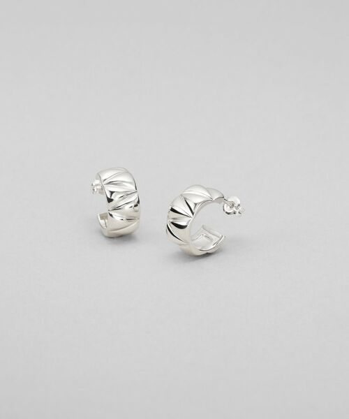 COCOSHNIK ONKITSCH / ココシュニックオンキッチュ ピアス・イヤリング | シルバー キルトフープピアス（シルバー(600)）