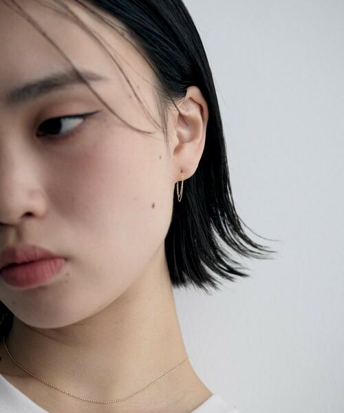 COCOSHNIK ONKITSCH / ココシュニックオンキッチュ ピアス・イヤリング | K10ミラーカットチェーン ドレープフープピアス | 詳細7