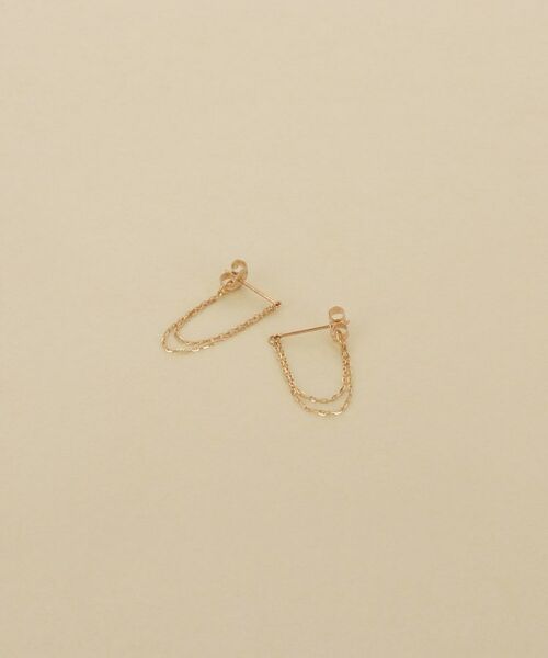 COCOSHNIK ONKITSCH / ココシュニックオンキッチュ ピアス・イヤリング | K10ミラーカットチェーン ドレープフープピアス（イエローゴールド(100)）