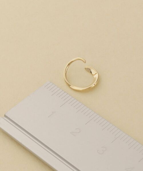 COCOSHNIK ONKITSCH / ココシュニックオンキッチュ ピアス・イヤリング | K10ツイステッドフープピアス | 詳細5