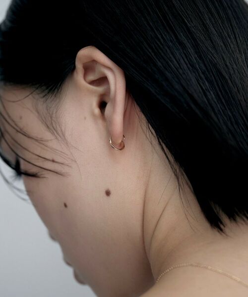 COCOSHNIK ONKITSCH / ココシュニックオンキッチュ ピアス・イヤリング | K10ツイステッドフープピアス | 詳細9