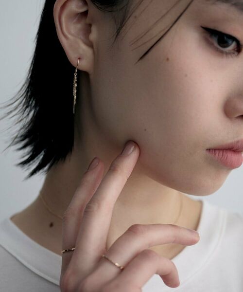 COCOSHNIK ONKITSCH / ココシュニックオンキッチュ ピアス・イヤリング | K10トリプルチェーン フックピアス | 詳細7