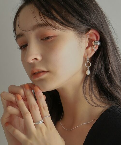 COCOSHNIK ONKITSCH / ココシュニックオンキッチュ ピアス・イヤリング | シルバー ラインイヤーカフ カーブ | 詳細11