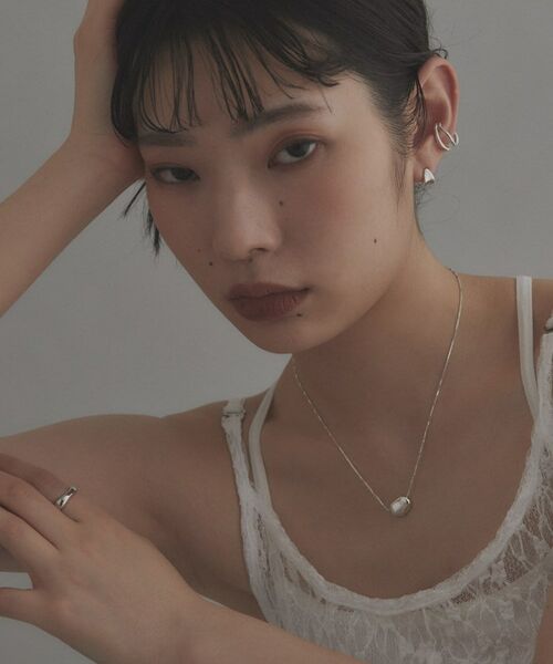 COCOSHNIK ONKITSCH / ココシュニックオンキッチュ ピアス・イヤリング | シルバー ラインイヤーカフ ダブルカーブ | 詳細5