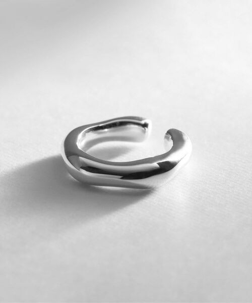 COCOSHNIK ONKITSCH / ココシュニックオンキッチュ ピアス・イヤリング | シルバー ニュアンスイヤーカフ | 詳細2