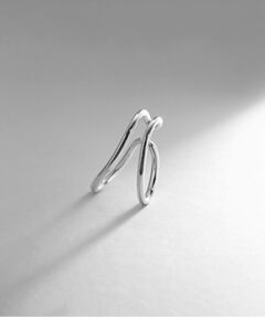 COCOSHNIK ONKITSCH / ココシュニックオンキッチュ ピアス・イヤリング | シルバー ニュアンスライン ダブルオーバルイヤーカフ