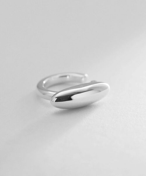 COCOSHNIK ONKITSCH / ココシュニックオンキッチュ ピアス・イヤリング | シルバー オーバルモチーフ スモールイヤーカフ | 詳細2